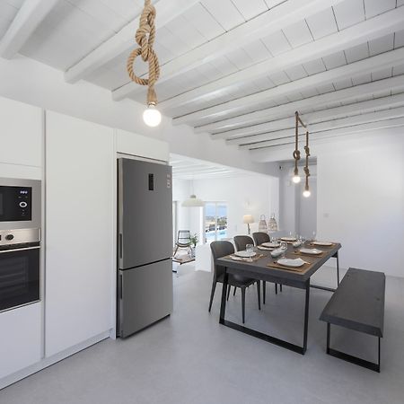 Niriides Luxury Villas Alikí エクステリア 写真